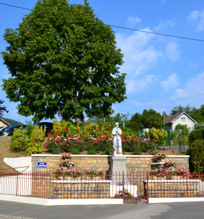 Le monuments aux morts